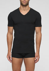 T-Shirt con Scollo a V in Cotone Elasticizzato In Action - Nero - Nero | Cagi